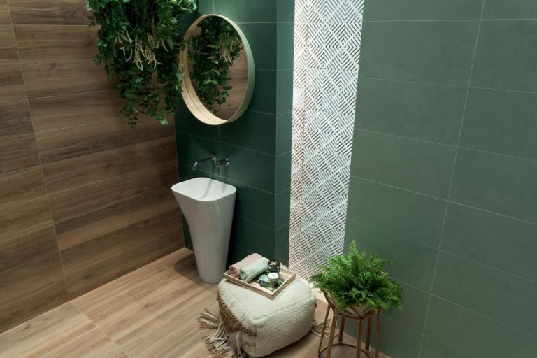 Stylowa kuchnia z płytkami vein gold beige